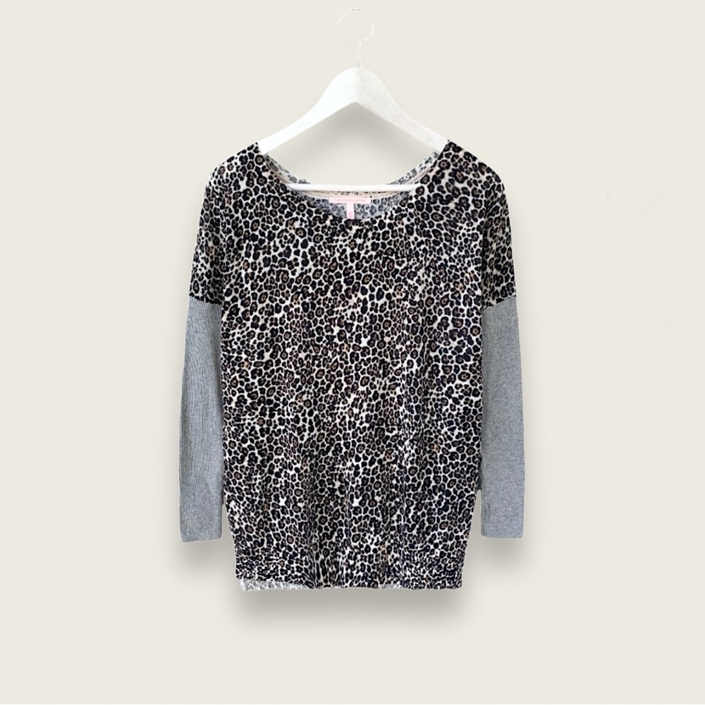 Victoria’s Secret Sweater Small New